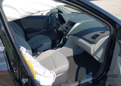 2016 Hyundai Accent Se z USA, uszkodzony, nr VIN KMHCT4AE7GU986647